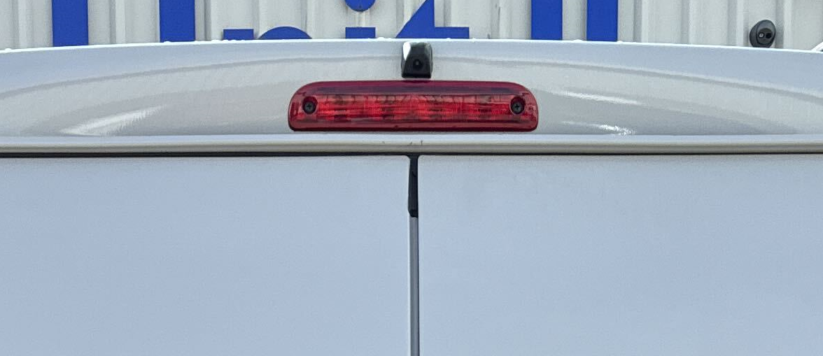 Campervan FHD 1080 reversing camera with 7 inch LED Monitor - Image 4