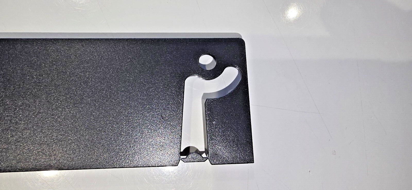 Dometic RMD(T)10.5(X)T Fridge Door Cover Strip - Image 4